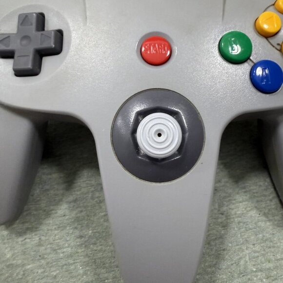 Official Nintendo 64 Controller Gray OEM TESTED - Picture 4 of 8